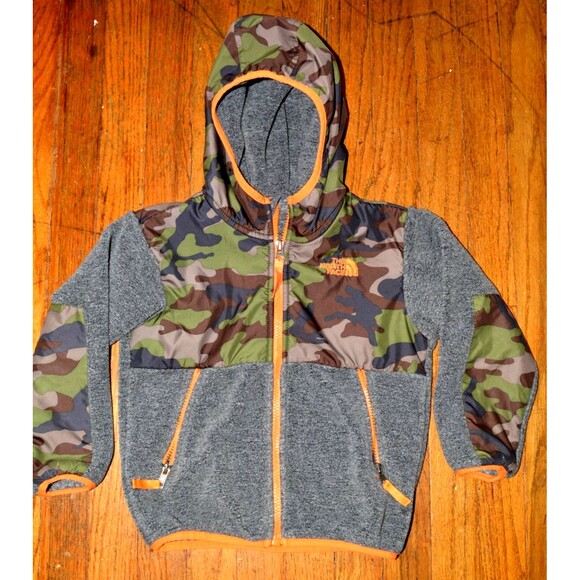 The North Face Toddler Boys Hooded Fleece Jacket Sz 4T Camo Gray Full Zip - Picture 1 of 5